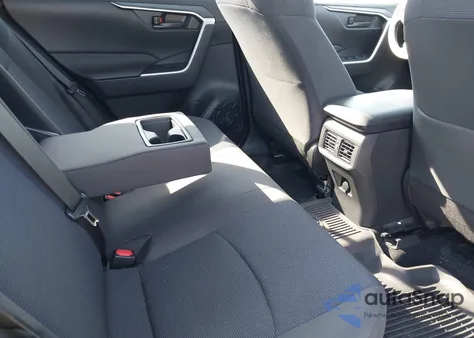 2021 Toyota Rav4 Hybrid Le z USA, uszkodzony, nr VIN JTMLWRFV1MD126238